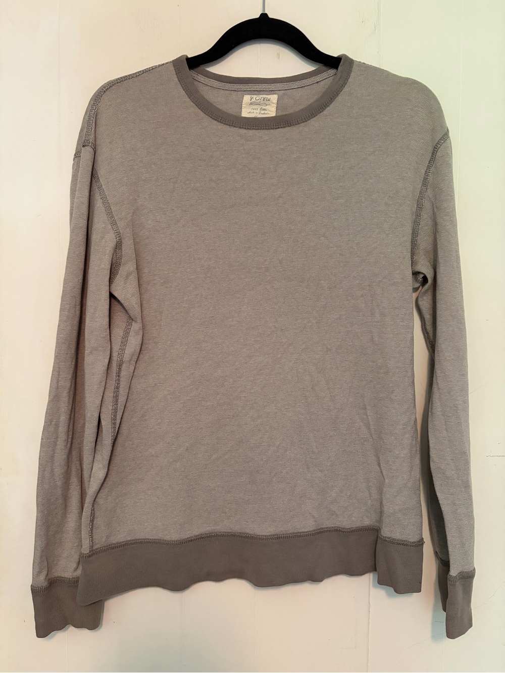 Heather grey exposed seam long sleeve casual top. 100% cotton from J. Crew.